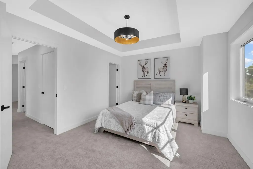 1846 24 Avenue NW Calgary AB T2M3T6