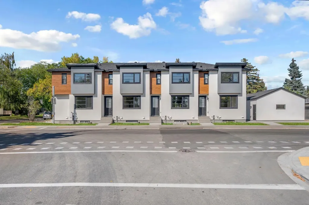 1846 24 Avenue NW Calgary AB T2M3T6