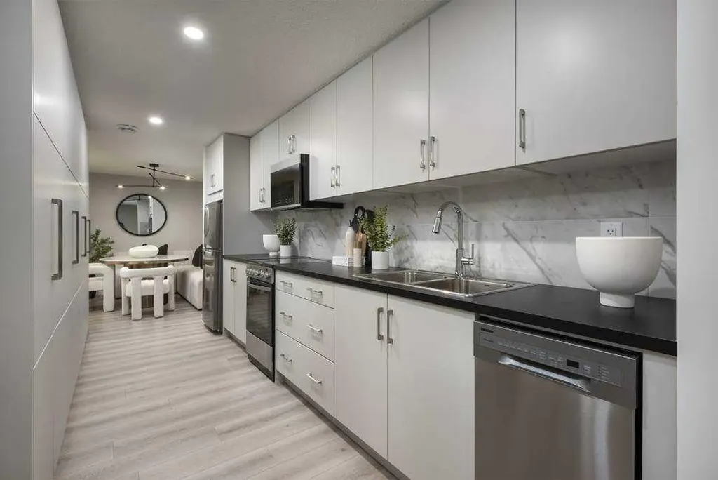 29 Wolf Hollow Common SE Calgary AB T2X 6C5