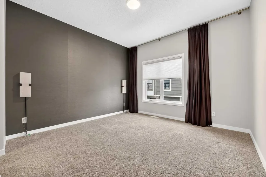 589 Mahogany Road SE Calgary AB T3M 3Y3
