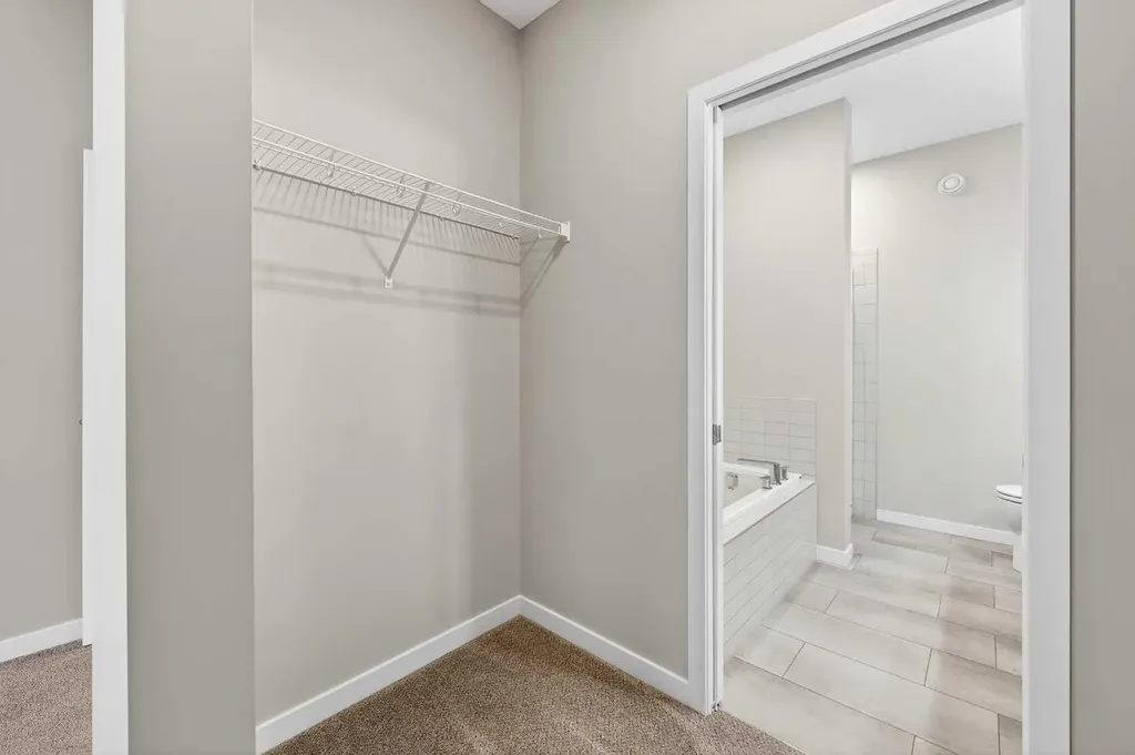 589 Mahogany Road SE Calgary AB T3M 3Y3