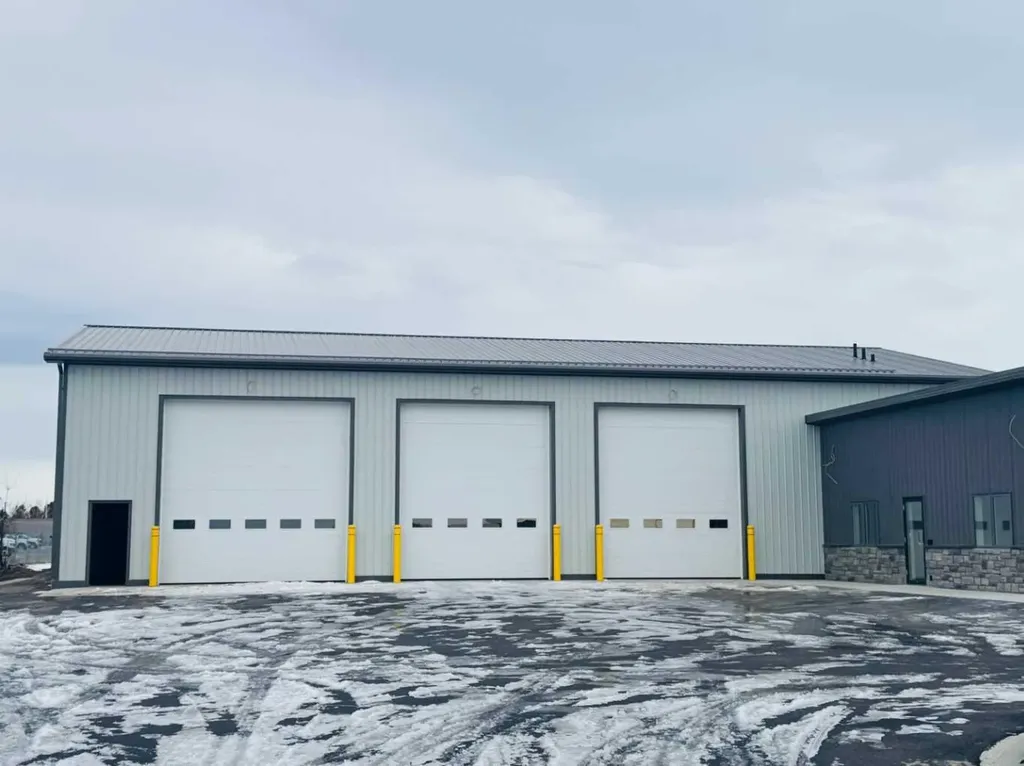 1212 30 Street N Lethbridge AB T1H 7H6