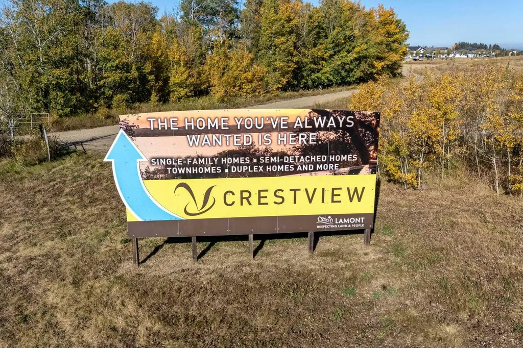 117 Crestview Boulevard Sylvan Lake AB T4S0V8