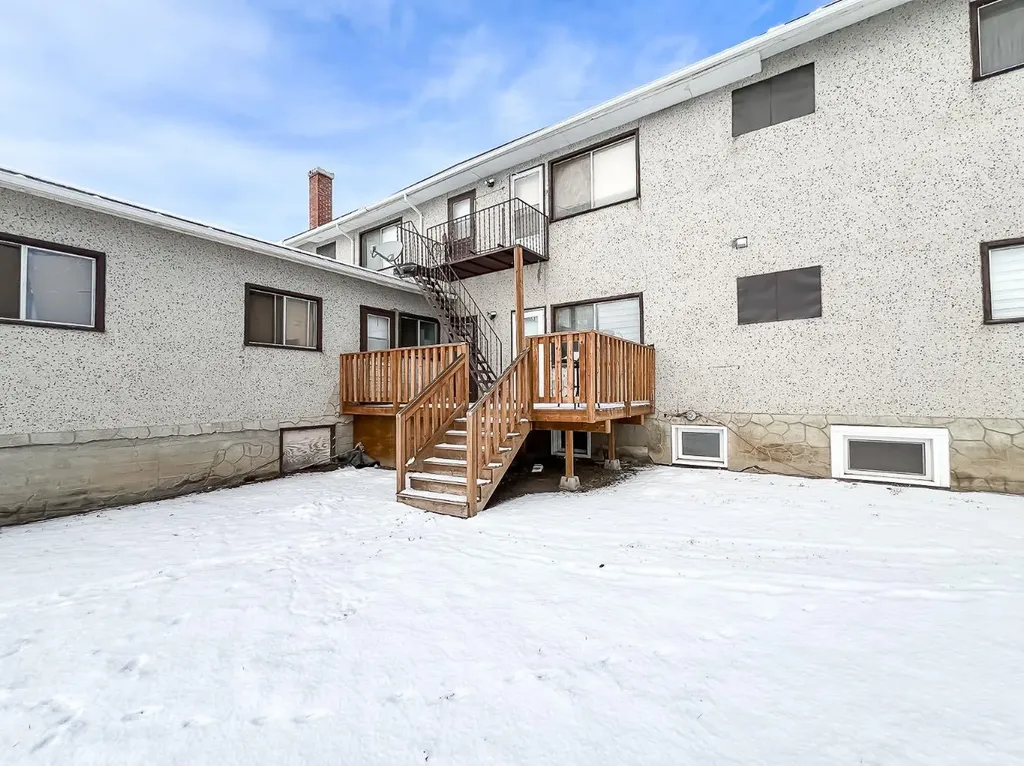 302 1 Street SE Falher AB T0H 1M0