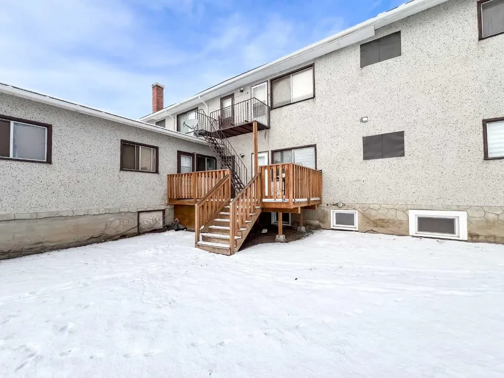302 1 Street SE Falher AB T0H 1M0