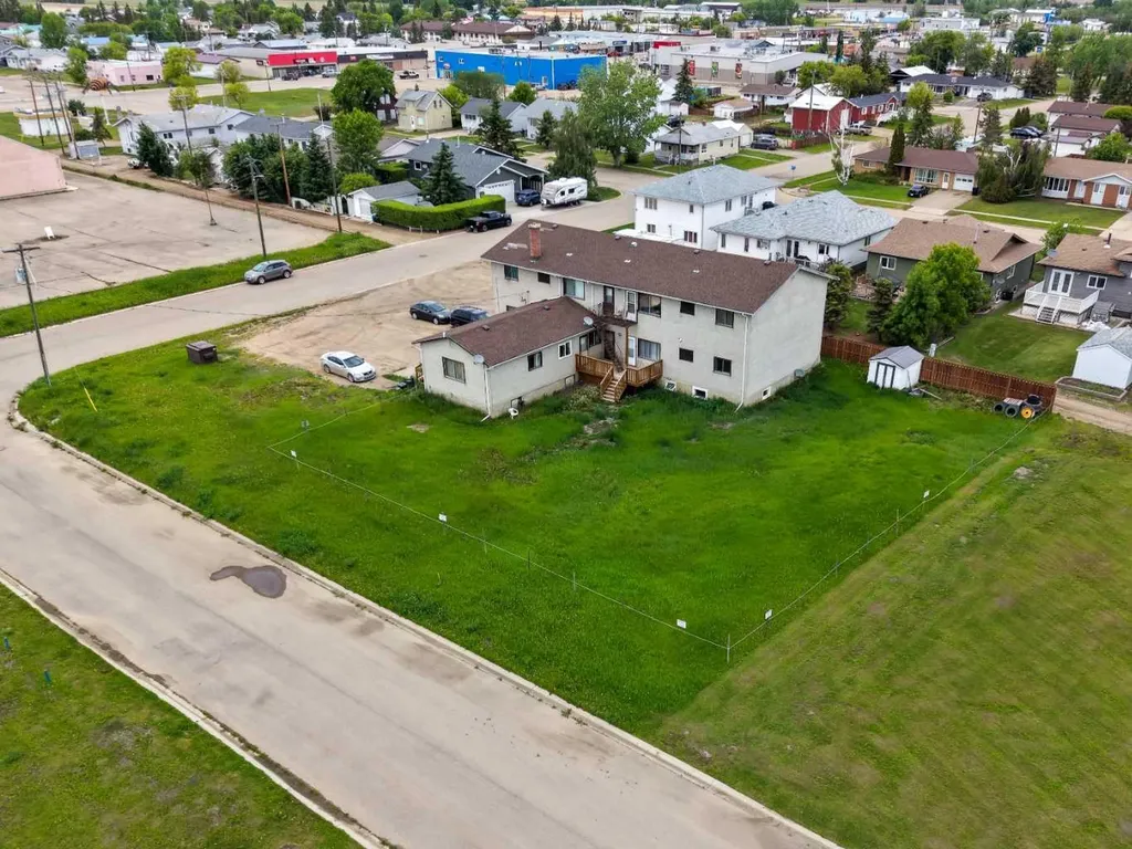 302 1 Street SE Falher AB T0H 1M0