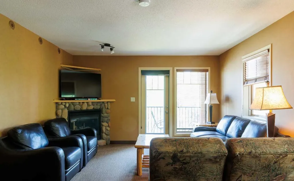 401 4 Street Rural Cypress County AB T0J 1C0