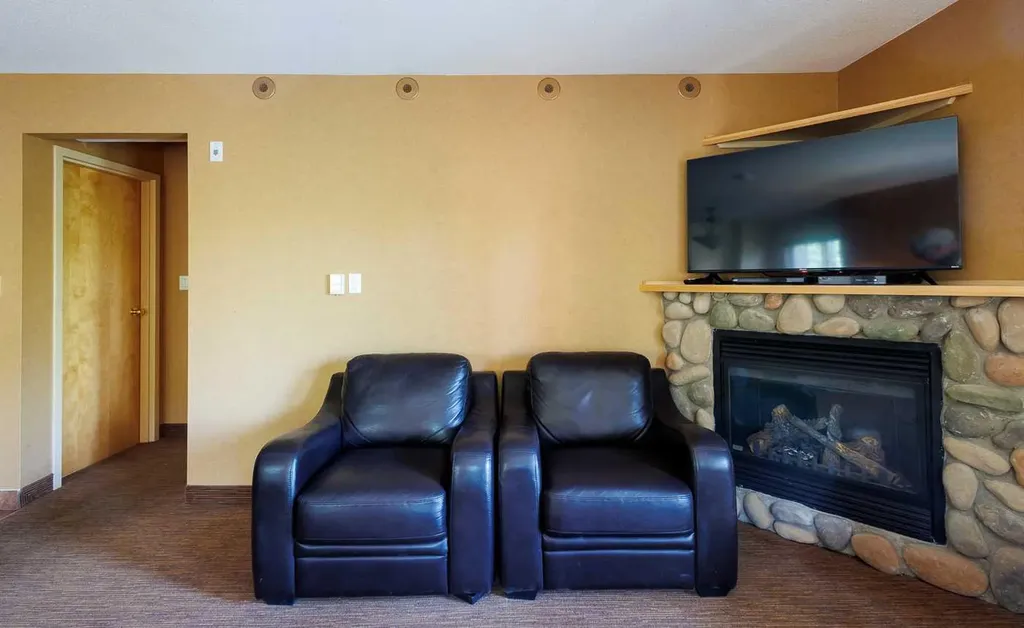 401 4 Street Rural Cypress County AB T0J 1C0