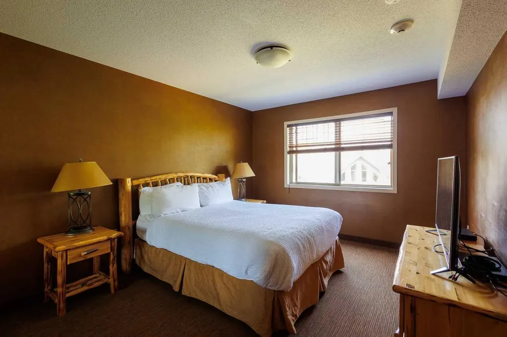 401 4 Street Rural Cypress County AB T0J 1C0