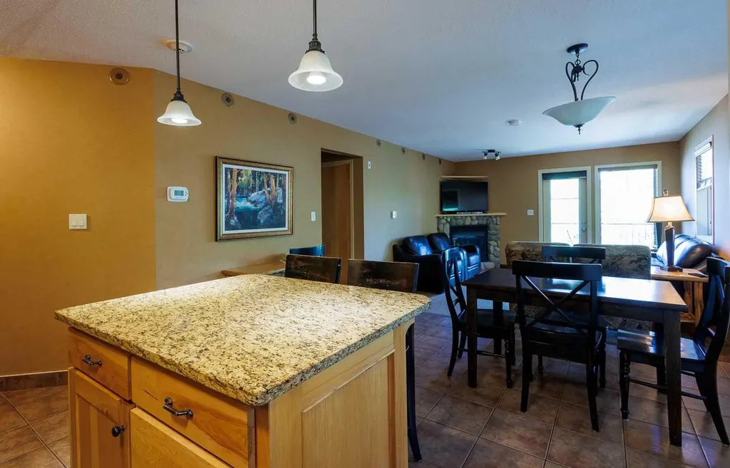 401 4 Street Rural Cypress County AB T0J 1C0