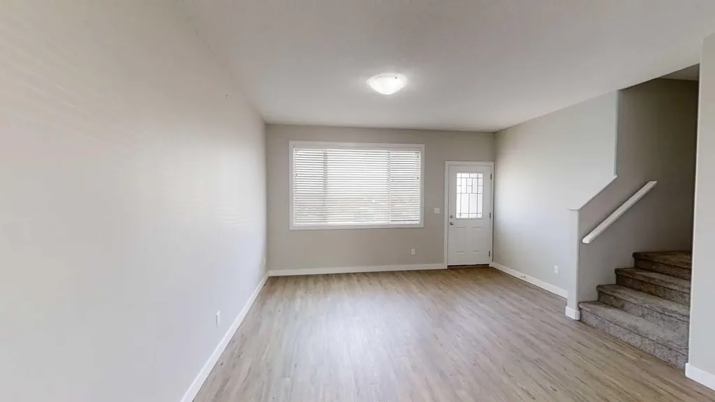9503 112 Avenue Clairmont AB T8X 5C8