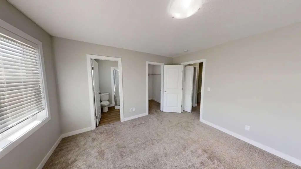 9503 112 Avenue Clairmont AB T8X 5C8