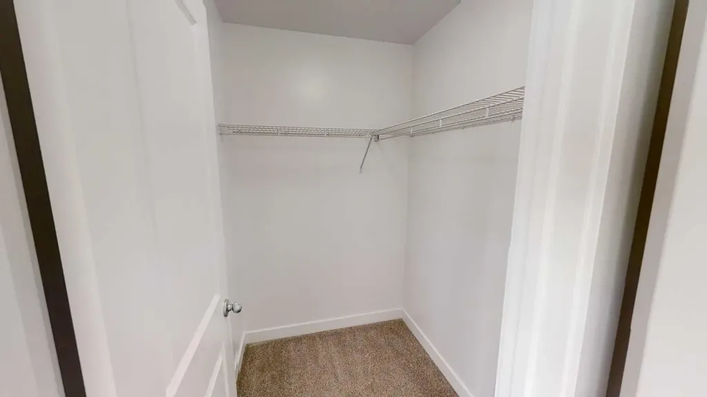 9503 112 Avenue Clairmont AB T8X 5C8