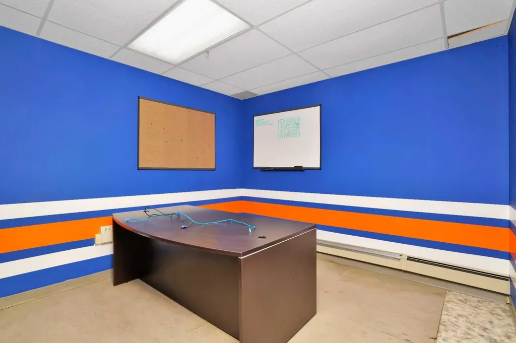 4407 45a Avenue Rocky Mountain House AB T4T 1B2