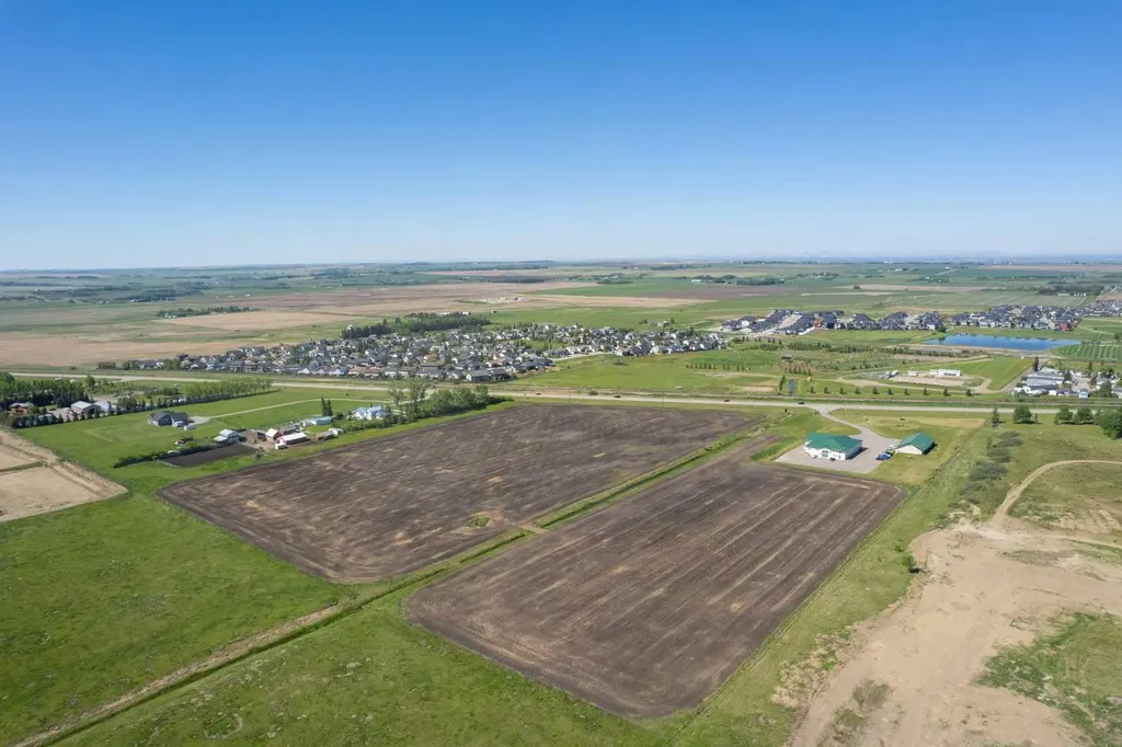 1001A Highway 2a Carstairs AB T0M0N0