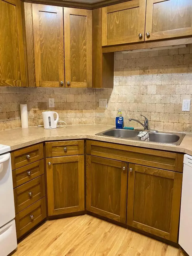 Lakeland Drive Lakeland Drive Grande Prairie AB T8X 0B8