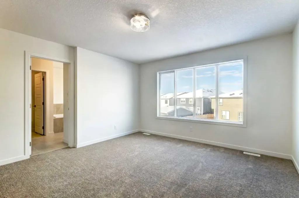 52 Magnolia Green SE Calgary AB T3M 3X8