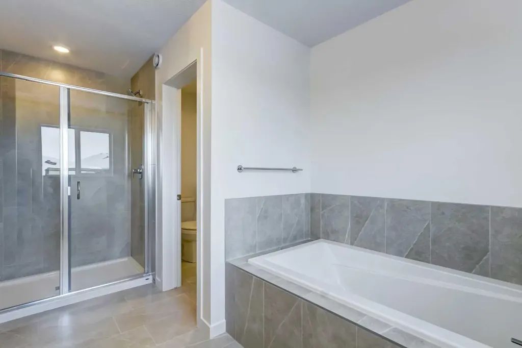 52 Magnolia Green SE Calgary AB T3M 3X8