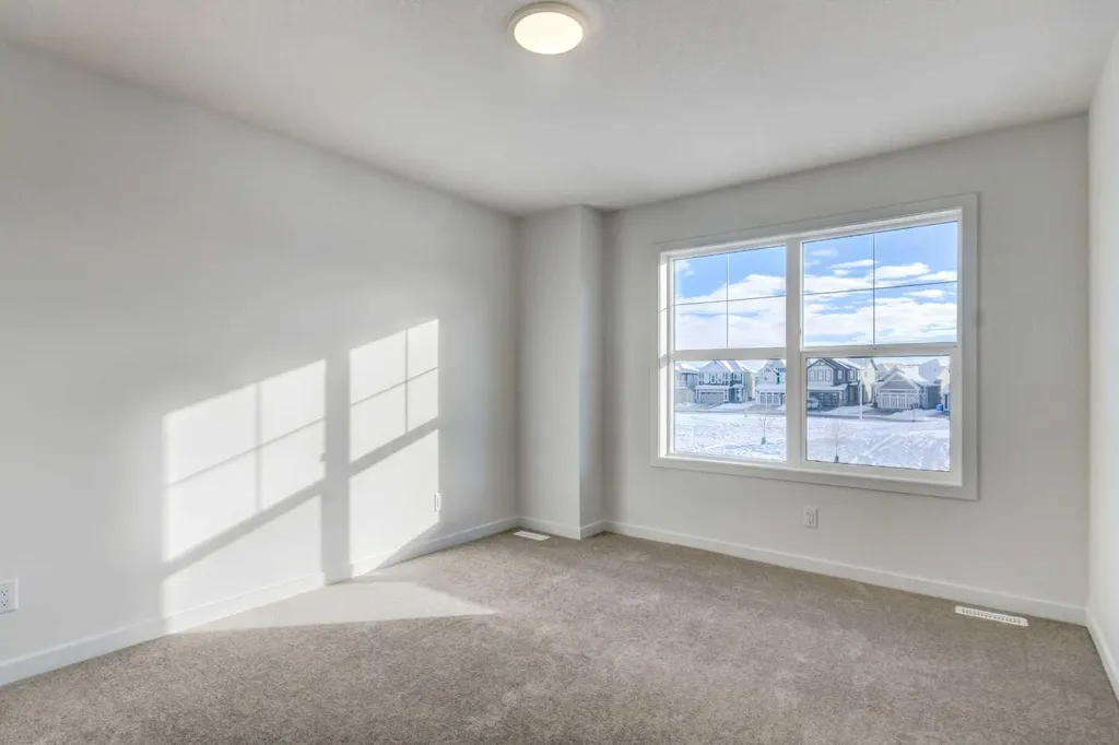 52 Magnolia Green SE Calgary AB T3M 3X8