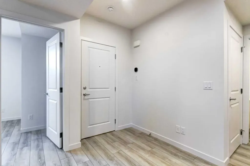 52 Magnolia Green SE Calgary AB T3M 3X8