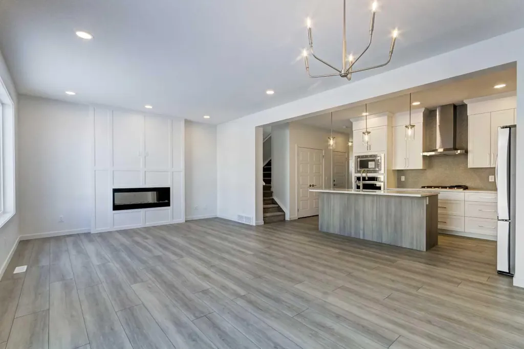 52 Magnolia Green SE Calgary AB T3M 3X8