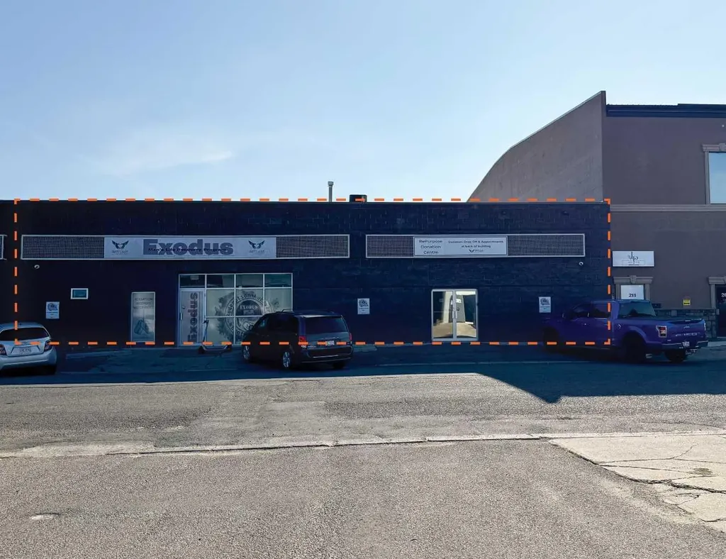 215-219 12b Street N Lethbridge AB T1H 2K8