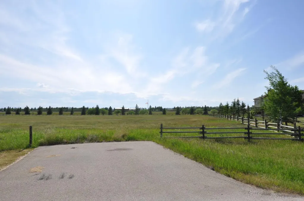 306059 24 Street W Rural Foothills County AB T0L 0X0