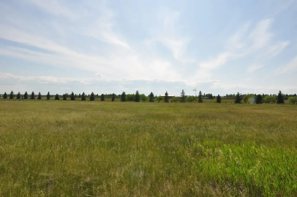306059 24 Street W Rural Foothills County AB T0L 0X0