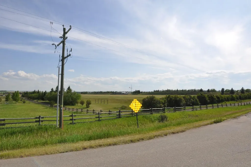 306059 24 Street W Rural Foothills County AB T0L 0X0