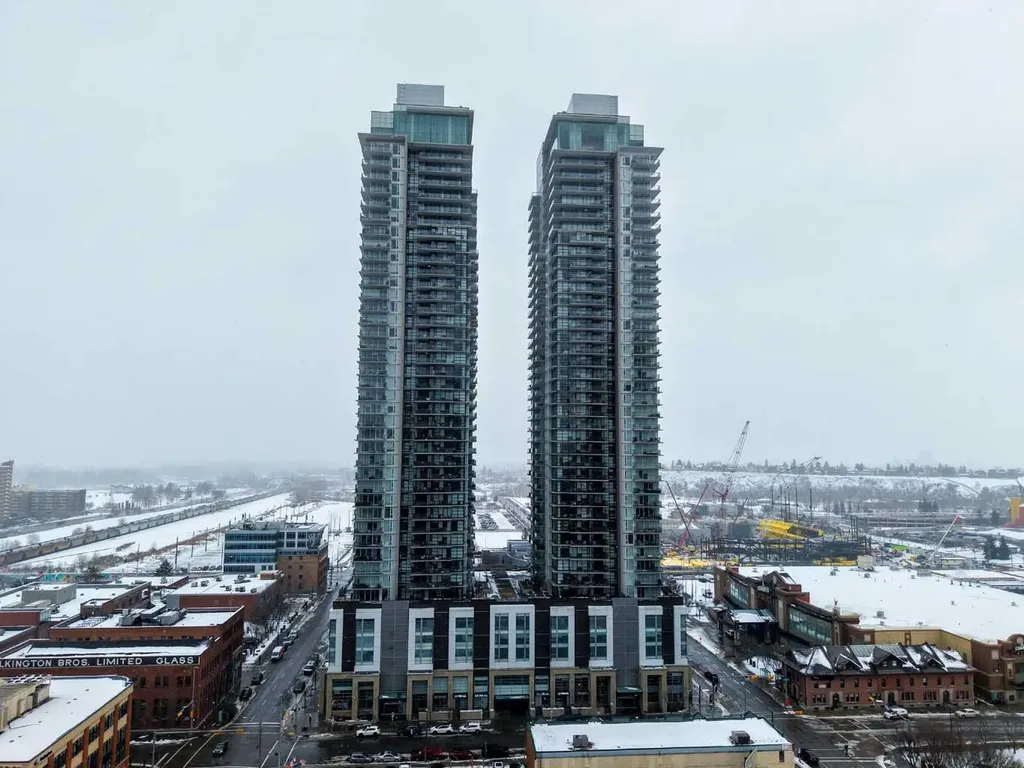 1122 3 Street SE Calgary AB T2G 1H7