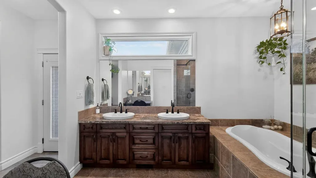 305 Lyndon Road Fort Macleod AB T0L 0Z0