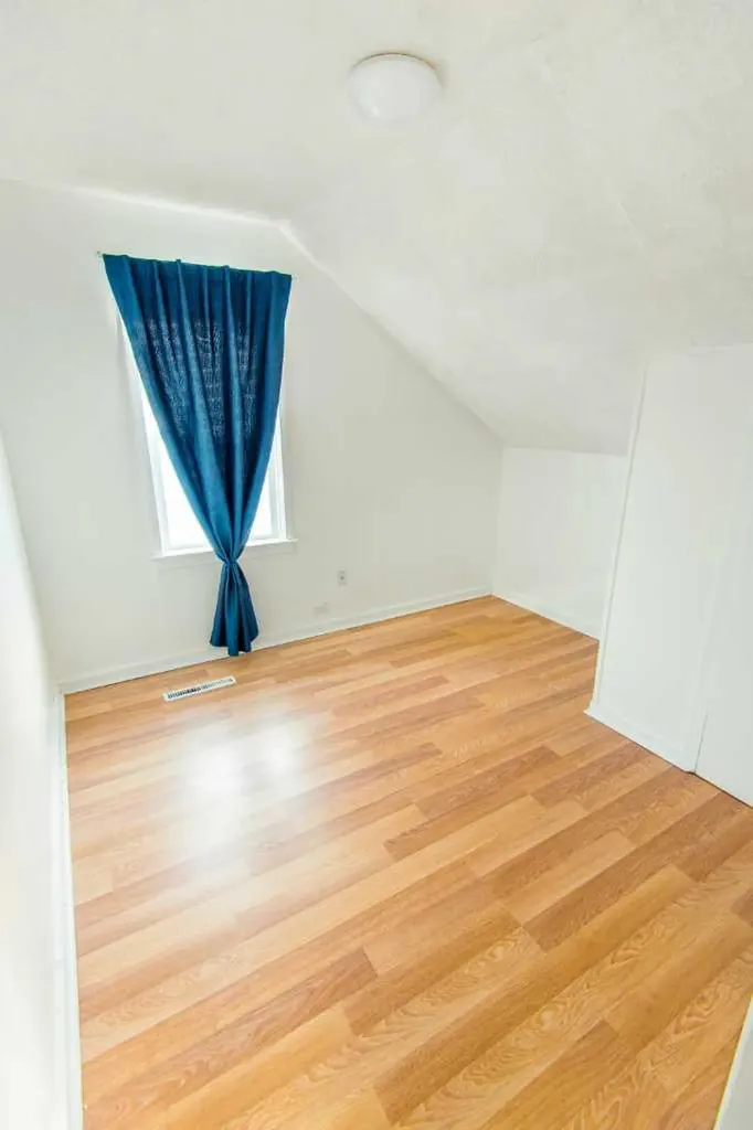 2111 19 Street Nanton AB T2L 1R0