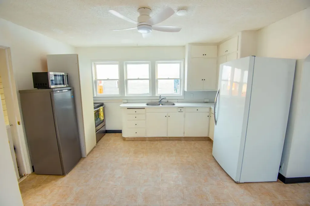 2111 19 Street Nanton AB T2L 1R0