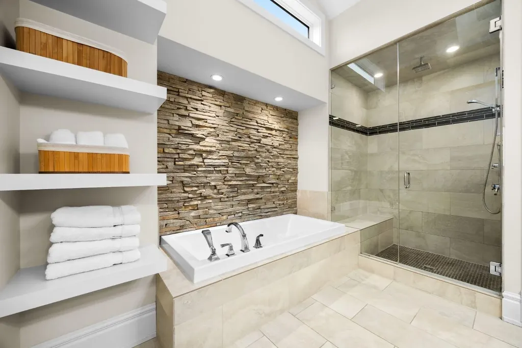 2037 48 Avenue SW Calgary AB T2T 2T6