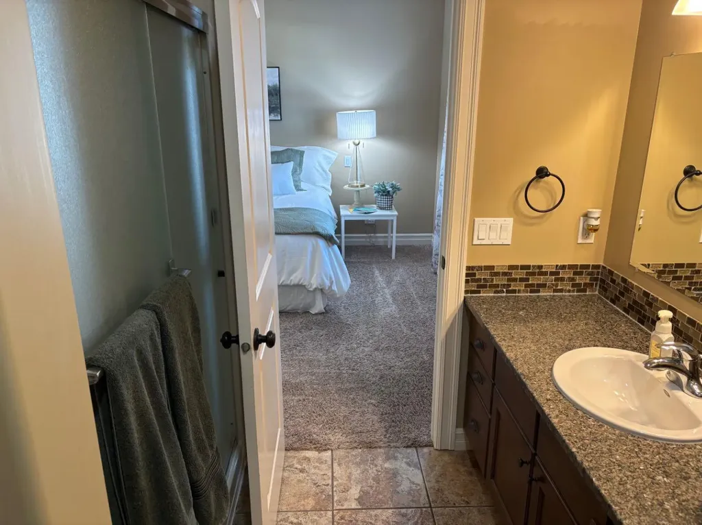 217 6 Avenue Stirling AB T0K 2E0