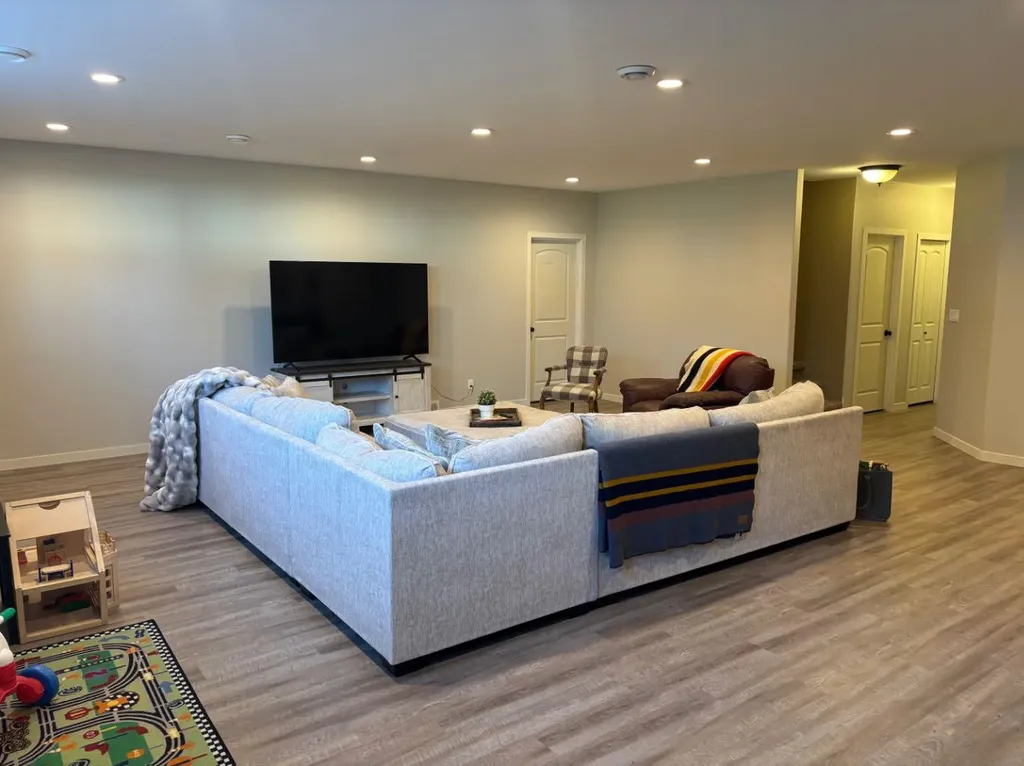 217 6 Avenue Stirling AB T0K 2E0
