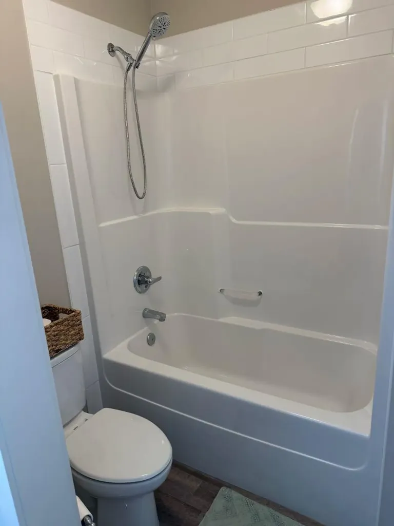 217 6 Avenue Stirling AB T0K 2E0