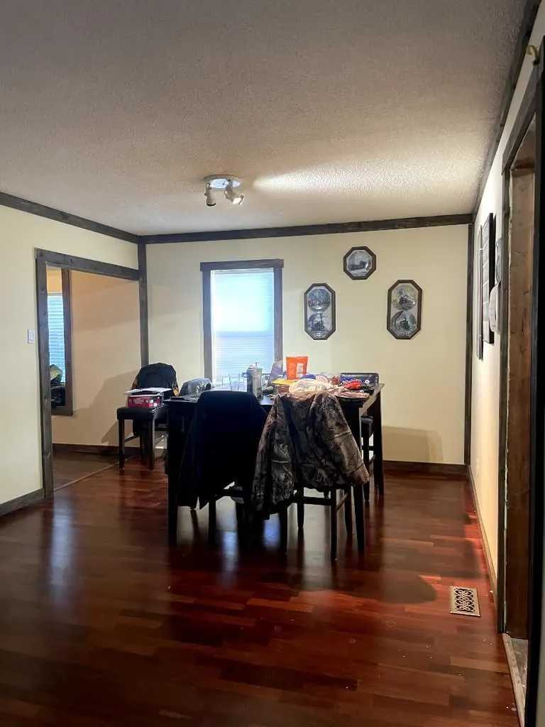 5135 49 Street Consort AB T0C 1B0