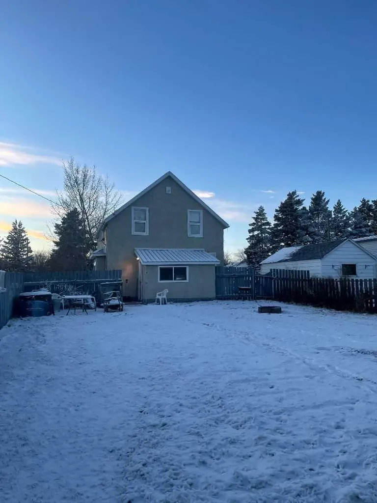 5135 49 Street Consort AB T0C 1B0