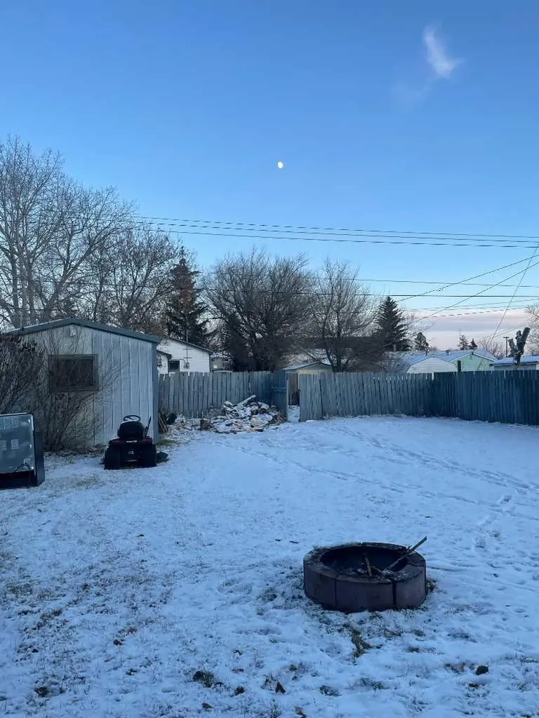 5135 49 Street Consort AB T0C 1B0