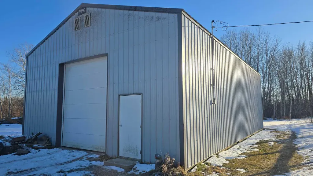 163033 Twp Road 714 Wandering River AB T0A 3M0