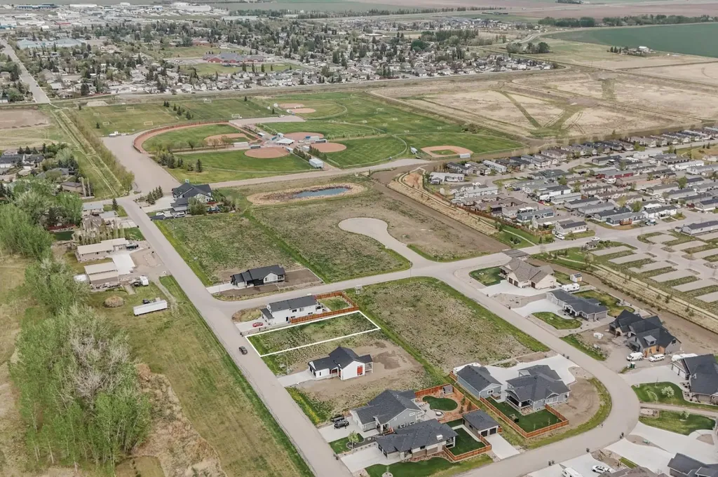 3105 13 Street Coaldale AB T1M 0E7