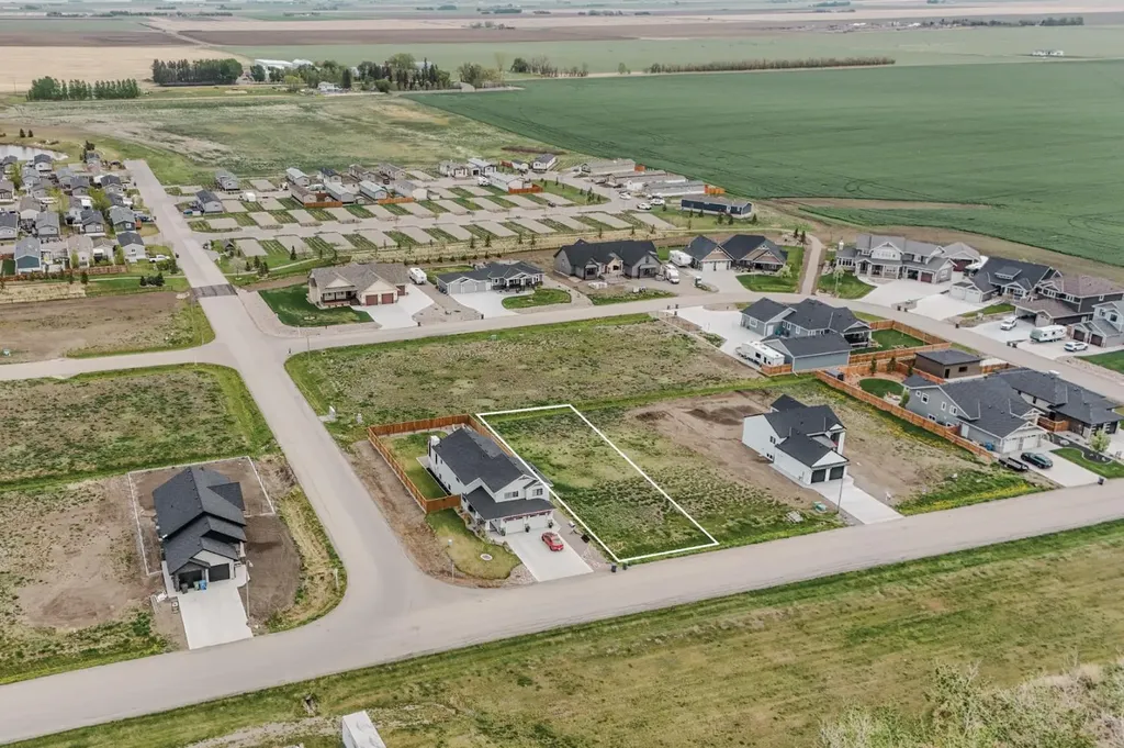 3105 13 Street Coaldale AB T1M 0E7