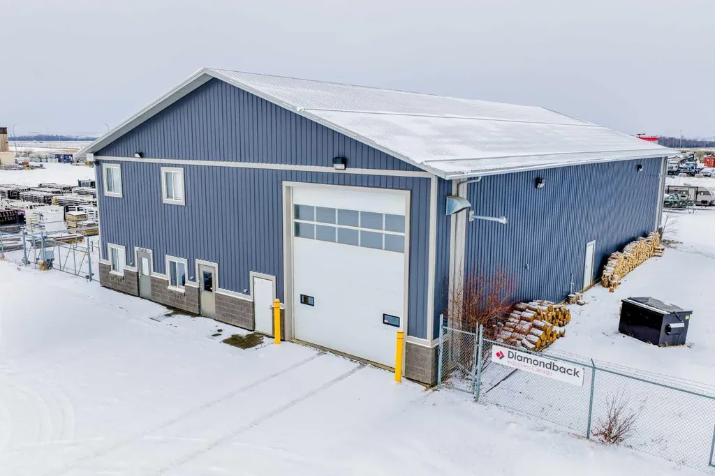 9326 81 Avenue Clairmont AB T8X 0M9
