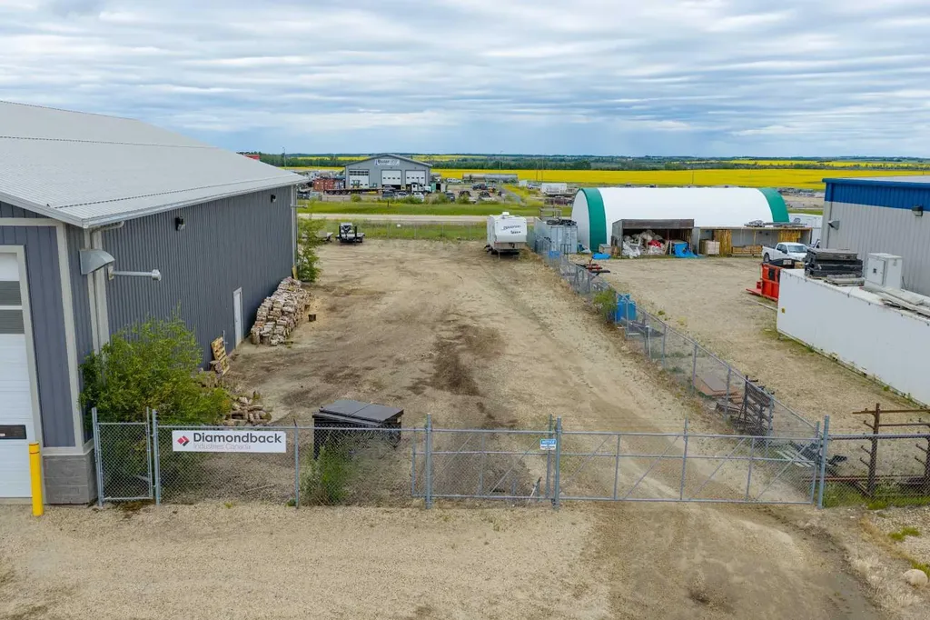 9326 81 Avenue Clairmont AB T8X 0M9