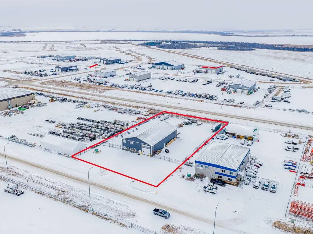 9326 81 Avenue Clairmont AB T8X 0M9
