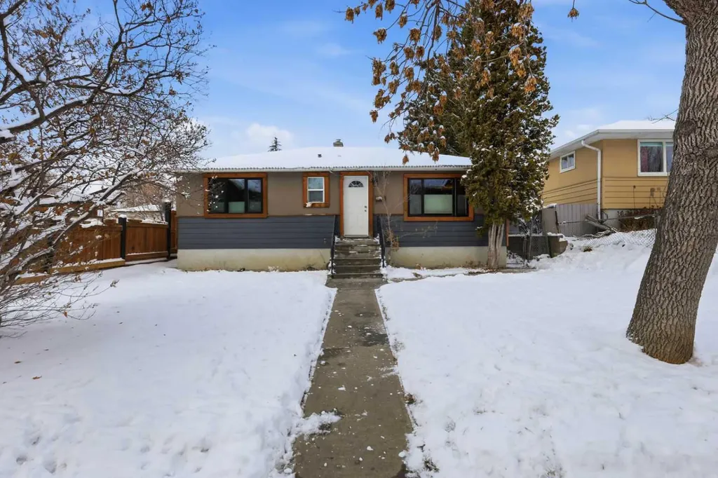 2028-2032-2040 42 Avenue SW Calgary AB T2T 2M7