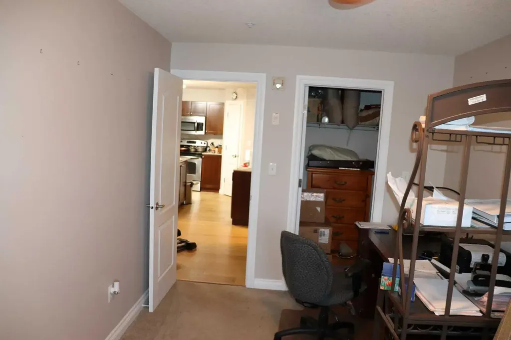 5037 7 Avenue Edson AB T7E 0A8