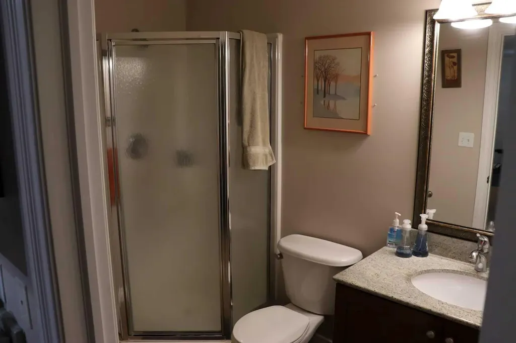 5037 7 Avenue Edson AB T7E 0A8