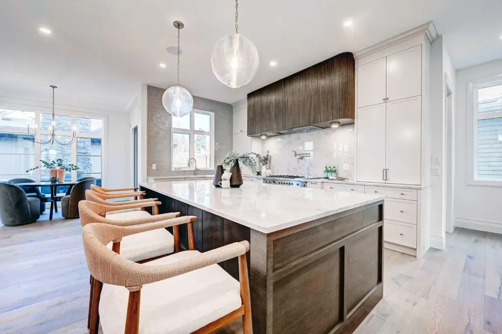 3614 10 Street SW Calgary AB T2T 3H8